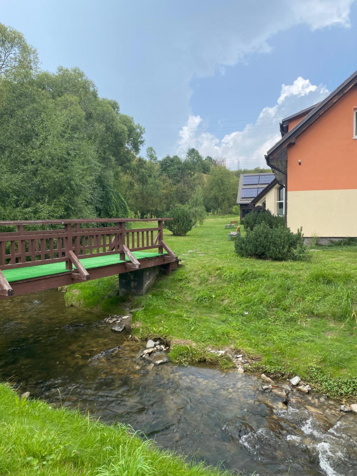 Hotel Sipox Strba Exterior photo