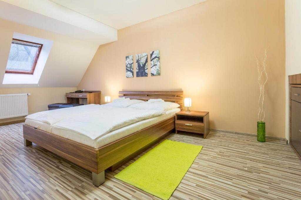 Hotel Sipox Strba Exterior photo
